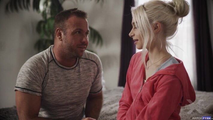 Porno Legendado – Consolando a enteada depois de ser traída