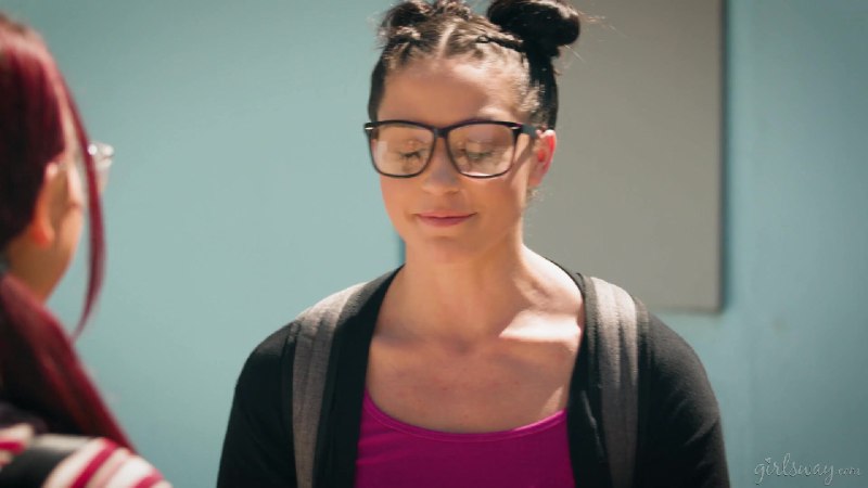 Porno Legendado – Corrompendo a nova garota