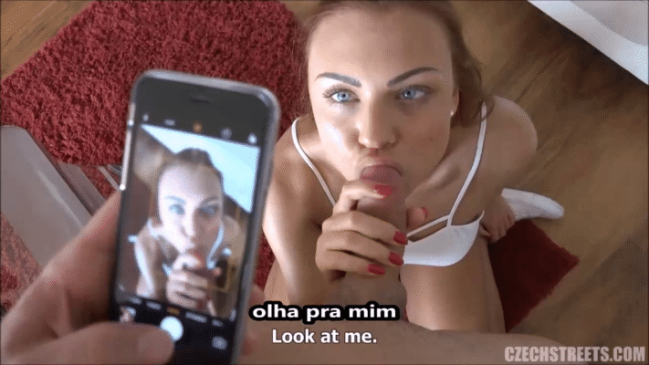 Porno Legendado – jovem gostosa traiu seu namorado, com cara que conheceu durante a viagem com seu namorado