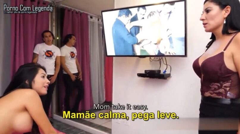 Porno Legendado – mãe flagrou a filha transando